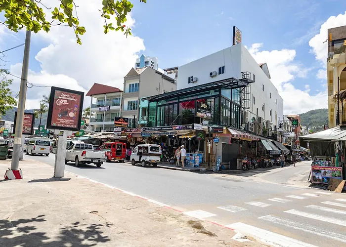Jb House Patong Hostel